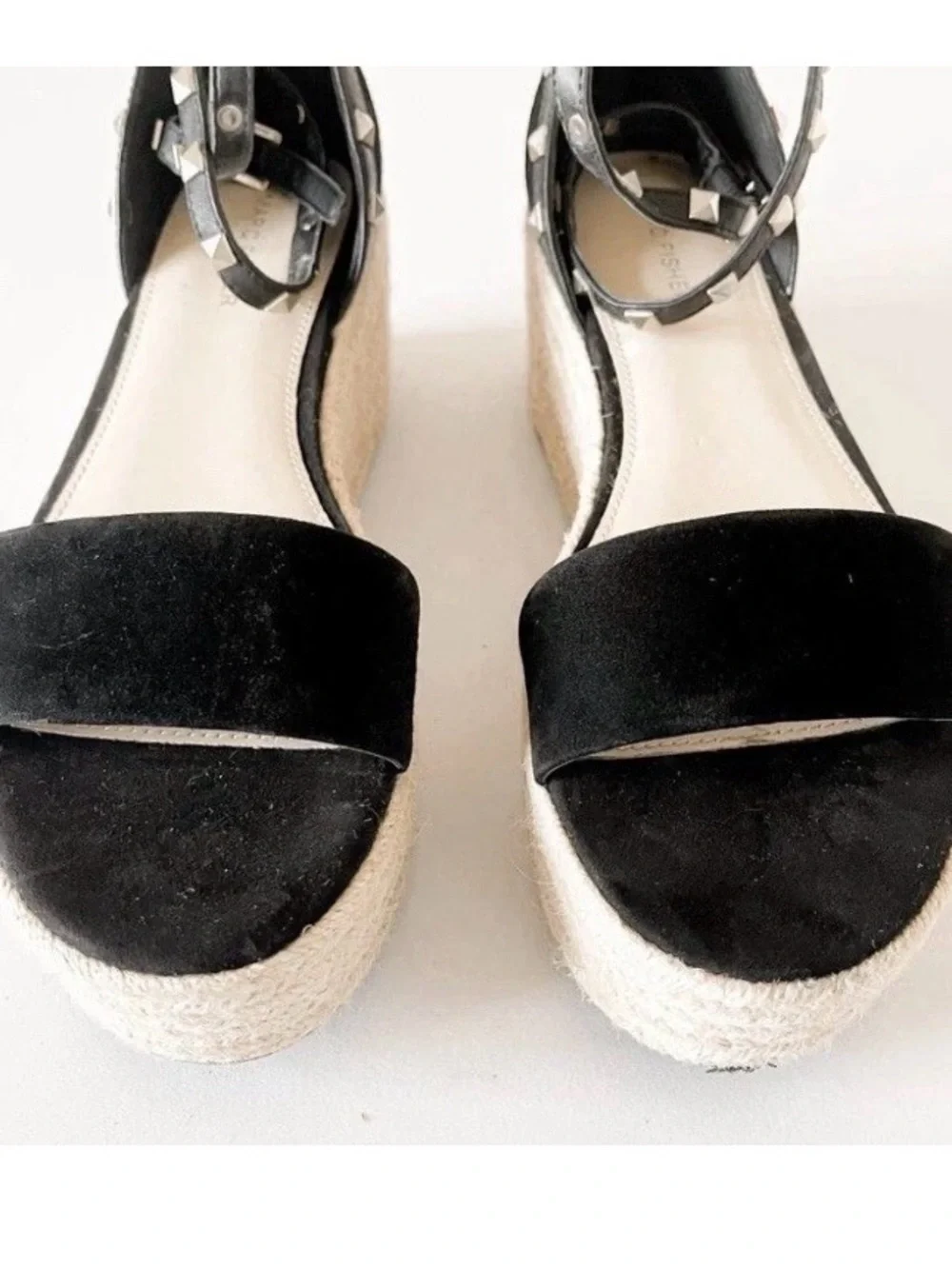 Marc Fisher Jazlyn Women 9.5 Black Suede Sexy Studded Strap Espadrilles